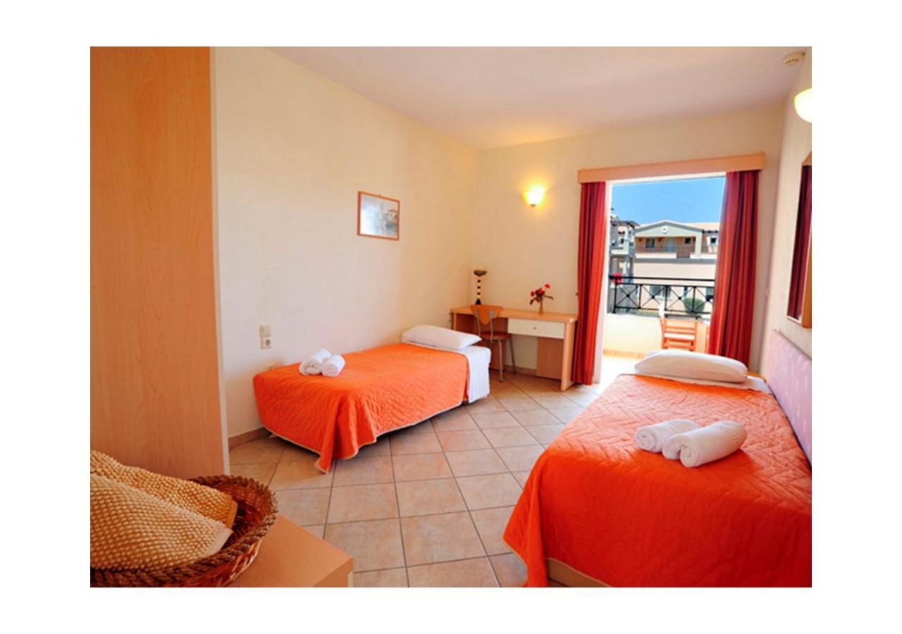 Thinalos Aparthotel Acharavi  Luaran gambar